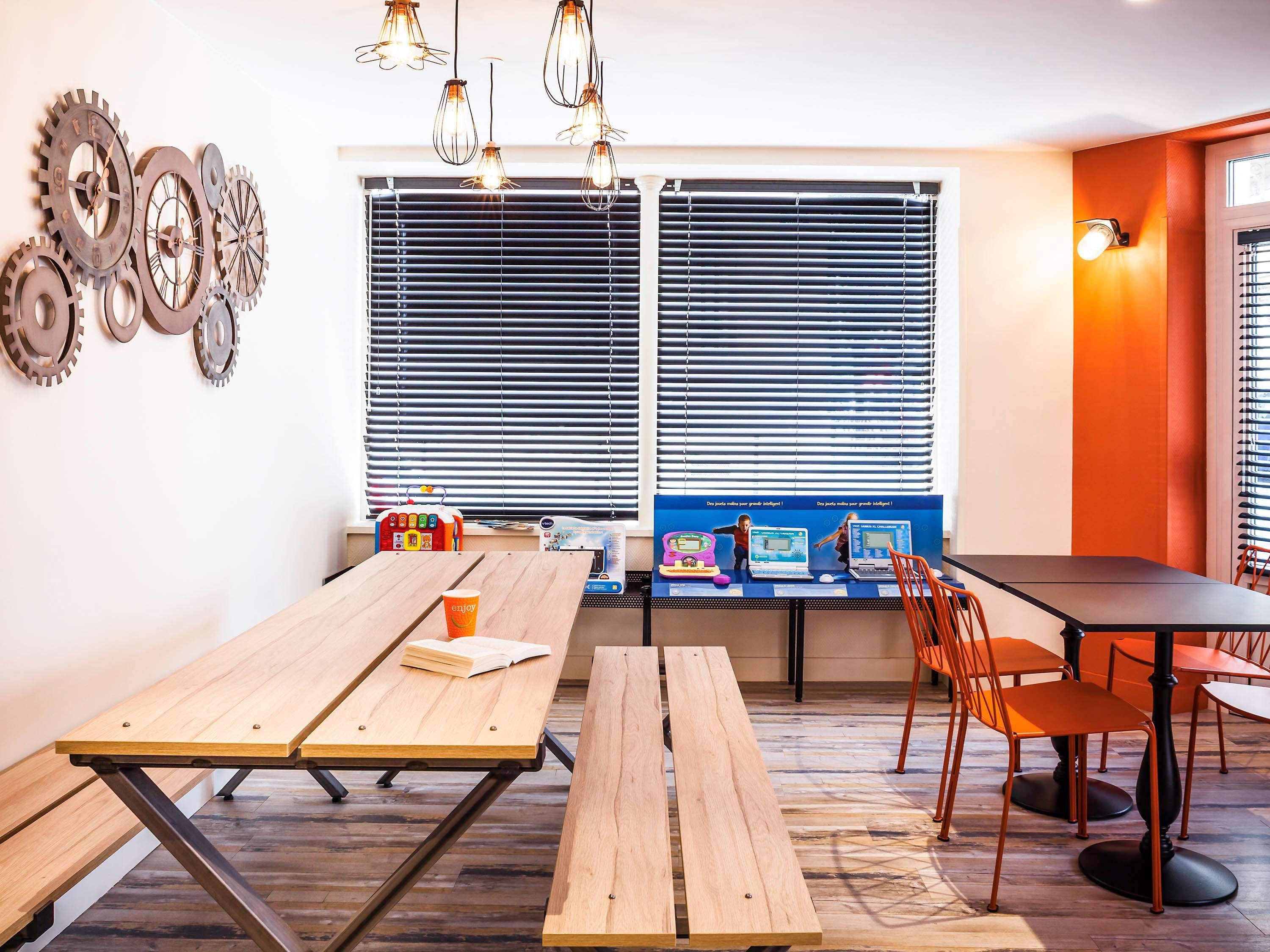 Ibis Styles Paris Mairie De Clichy Hotell Eksteriør bilde